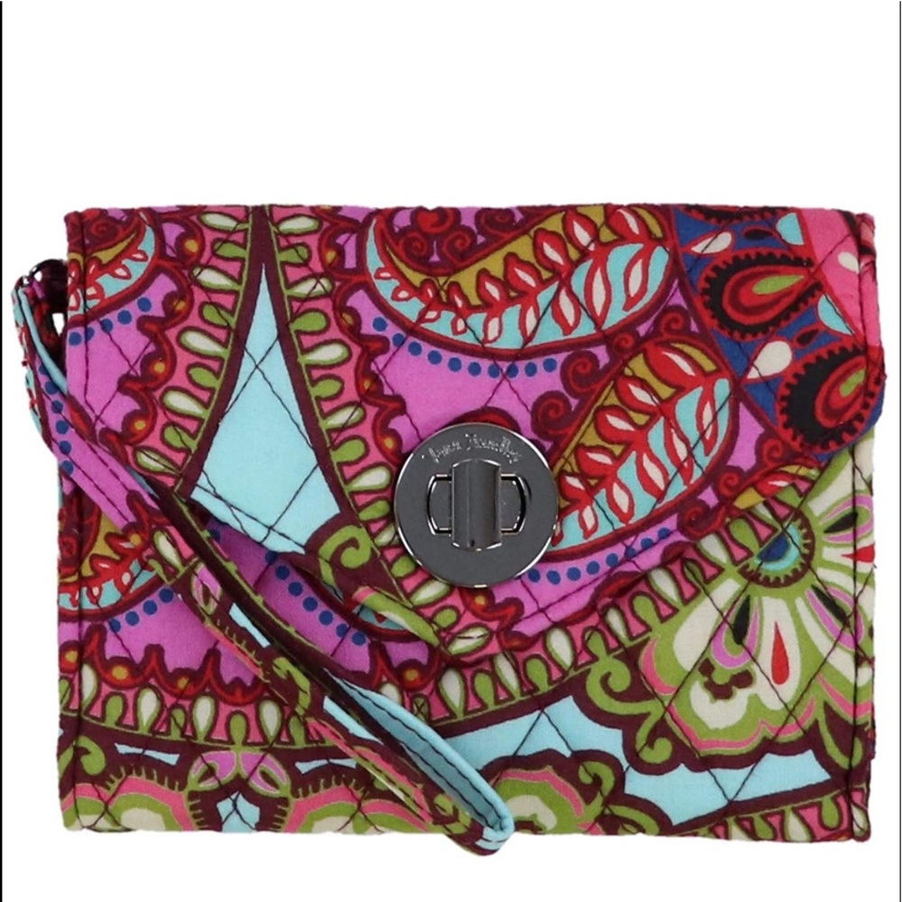 NEW Vera Bradley Your Turn Smartphone Wristlet